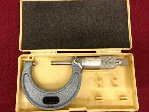 Mitutoyo Micrometer - 25 - 50mm